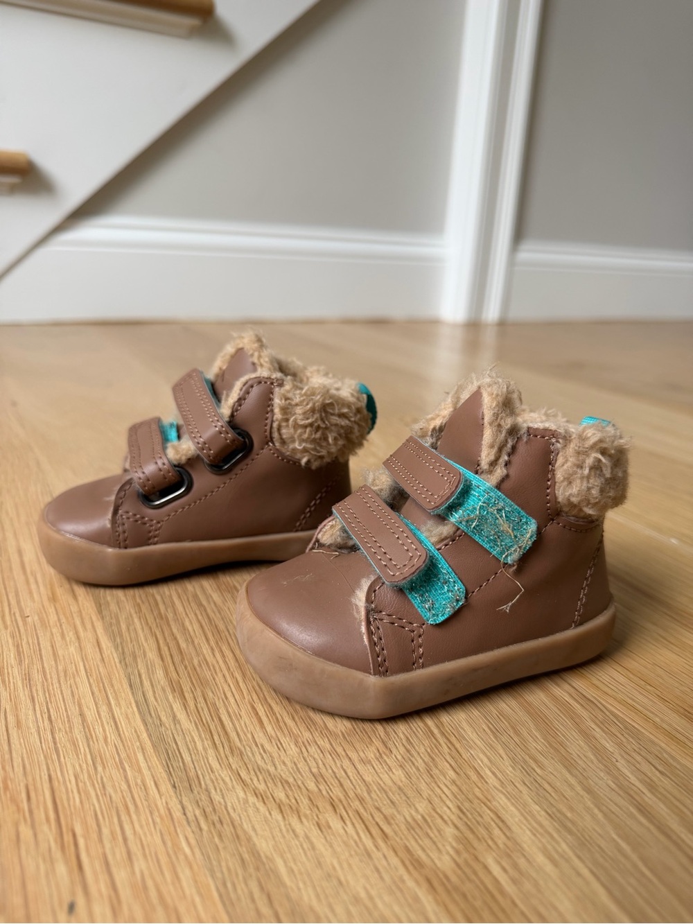 Little Ten Kids Brown Faux-Fur Lined Sneakers with Teal Accent